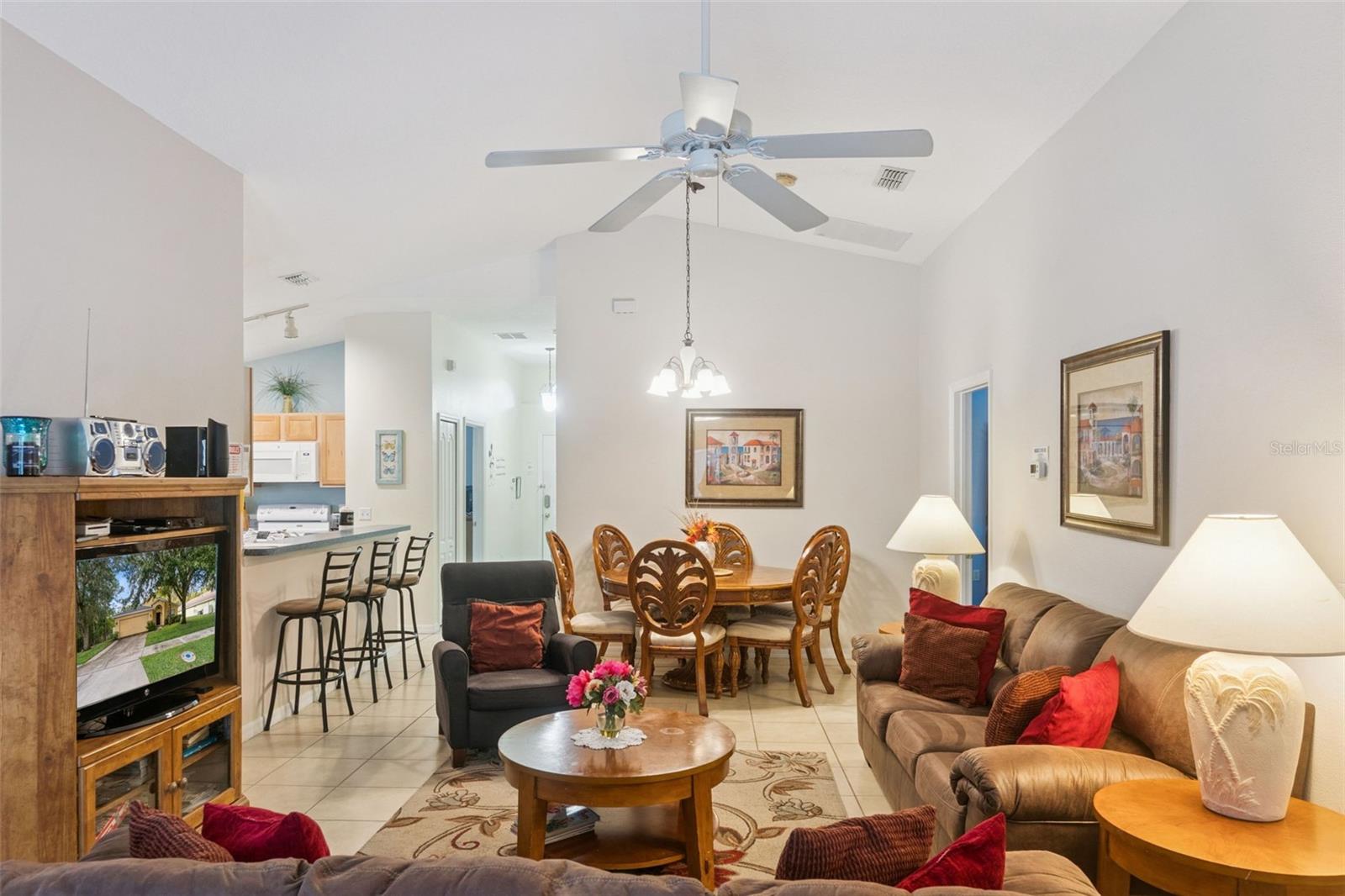 403 SANDY RIDGE DR, DAVENPORT, FL, 33896