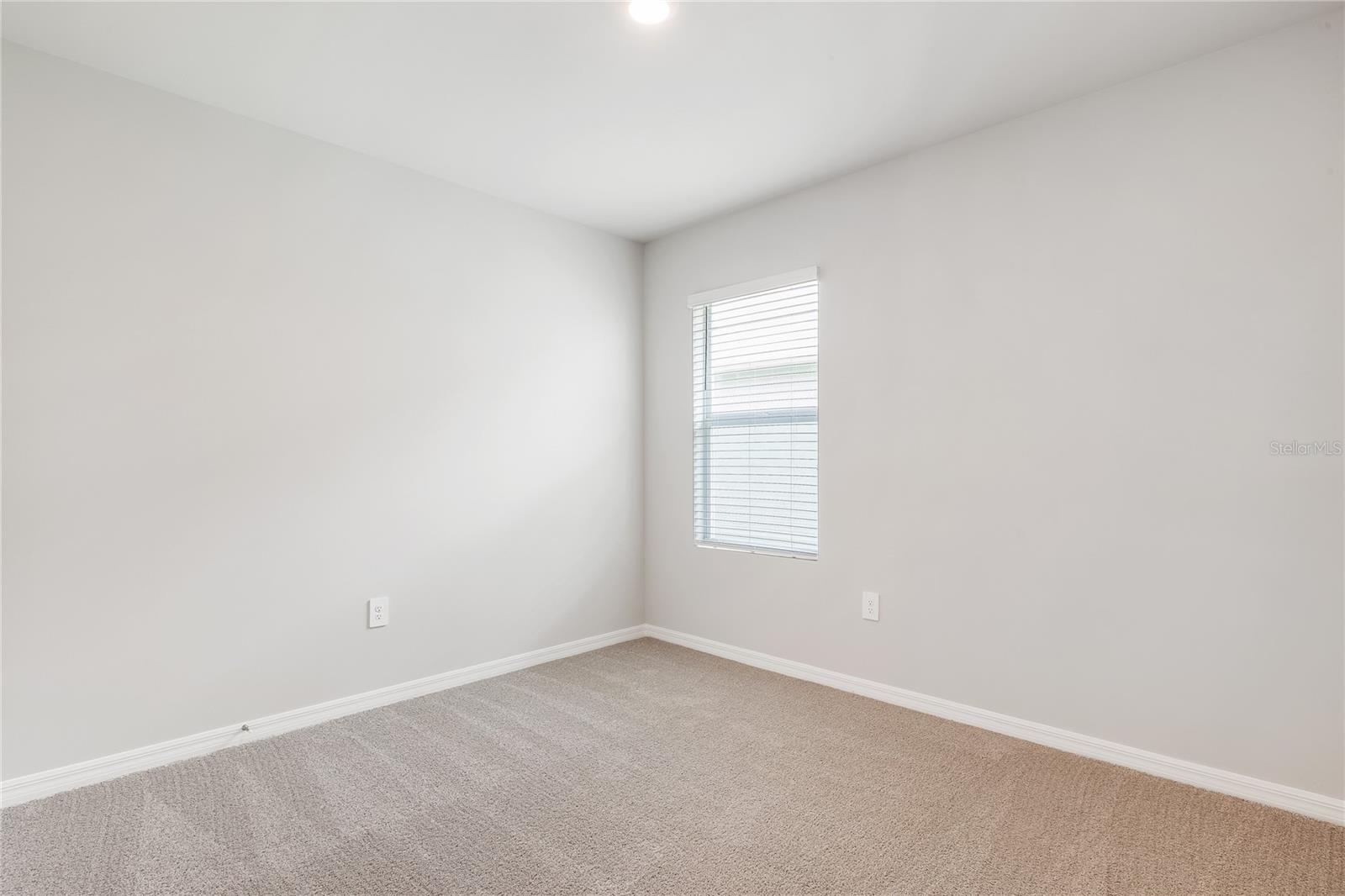 9543 TURTLE GRASS CIR, PUNTA GORDA, FL, 33950