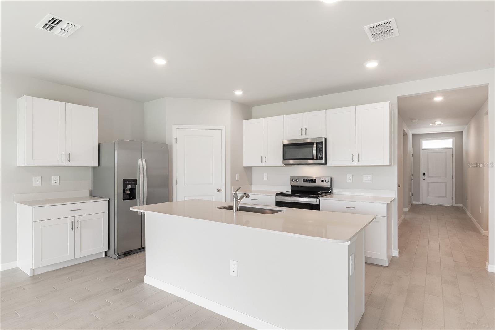 9543 TURTLE GRASS CIR, PUNTA GORDA, FL, 33950