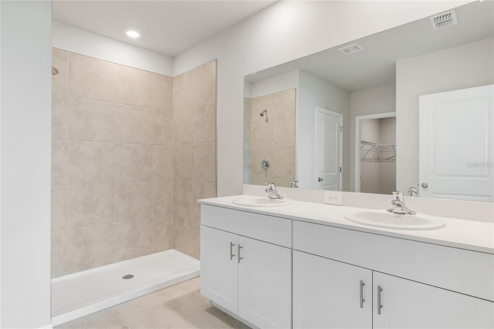 9543 TURTLE GRASS CIR, PUNTA GORDA, FL, 33950