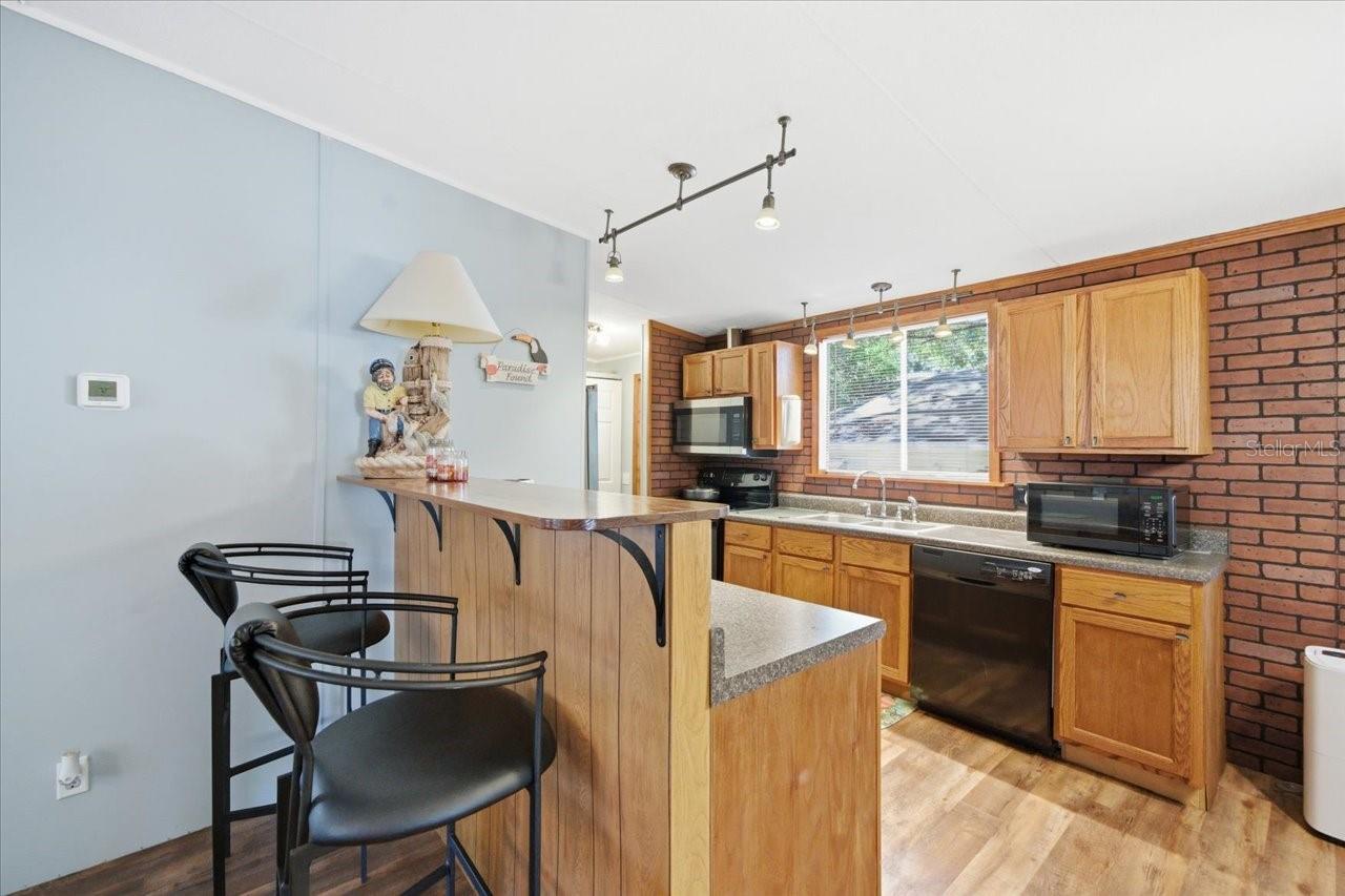 6715 W RICHARD DR, WEEKI WACHEE, FL, 34607