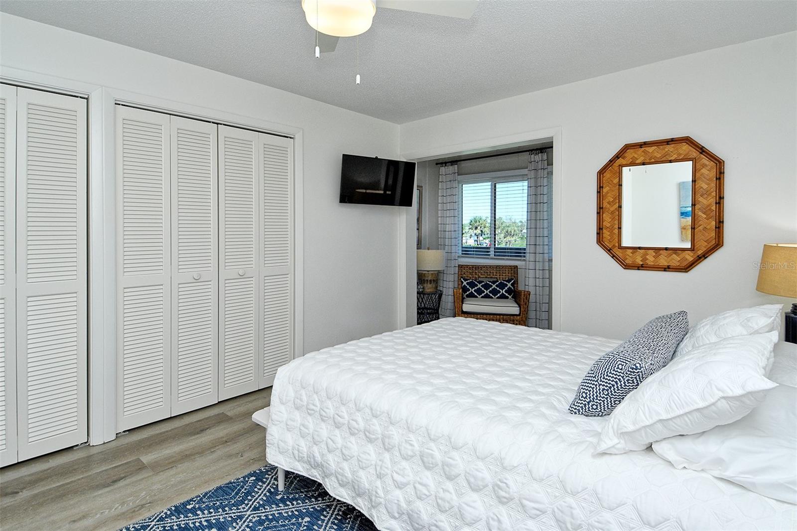 6701 GULF OF MEXICO DR #330, LONGBOAT KEY, FL, 34228