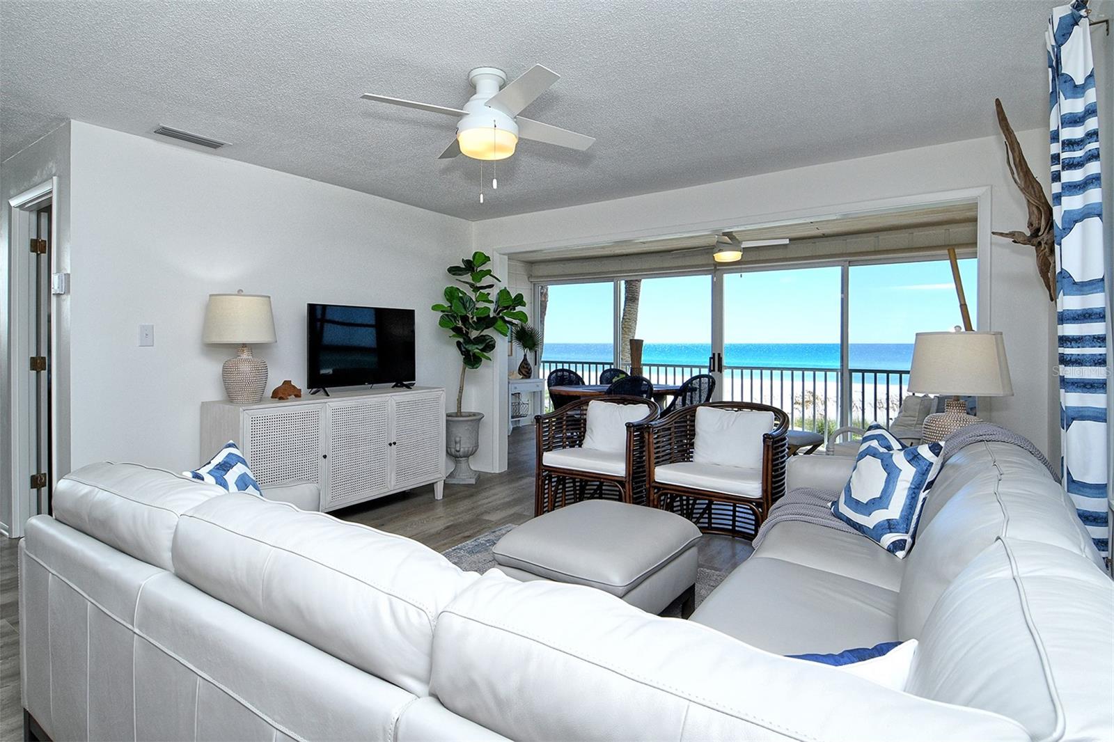 6701 GULF OF MEXICO DR #330, LONGBOAT KEY, FL, 34228