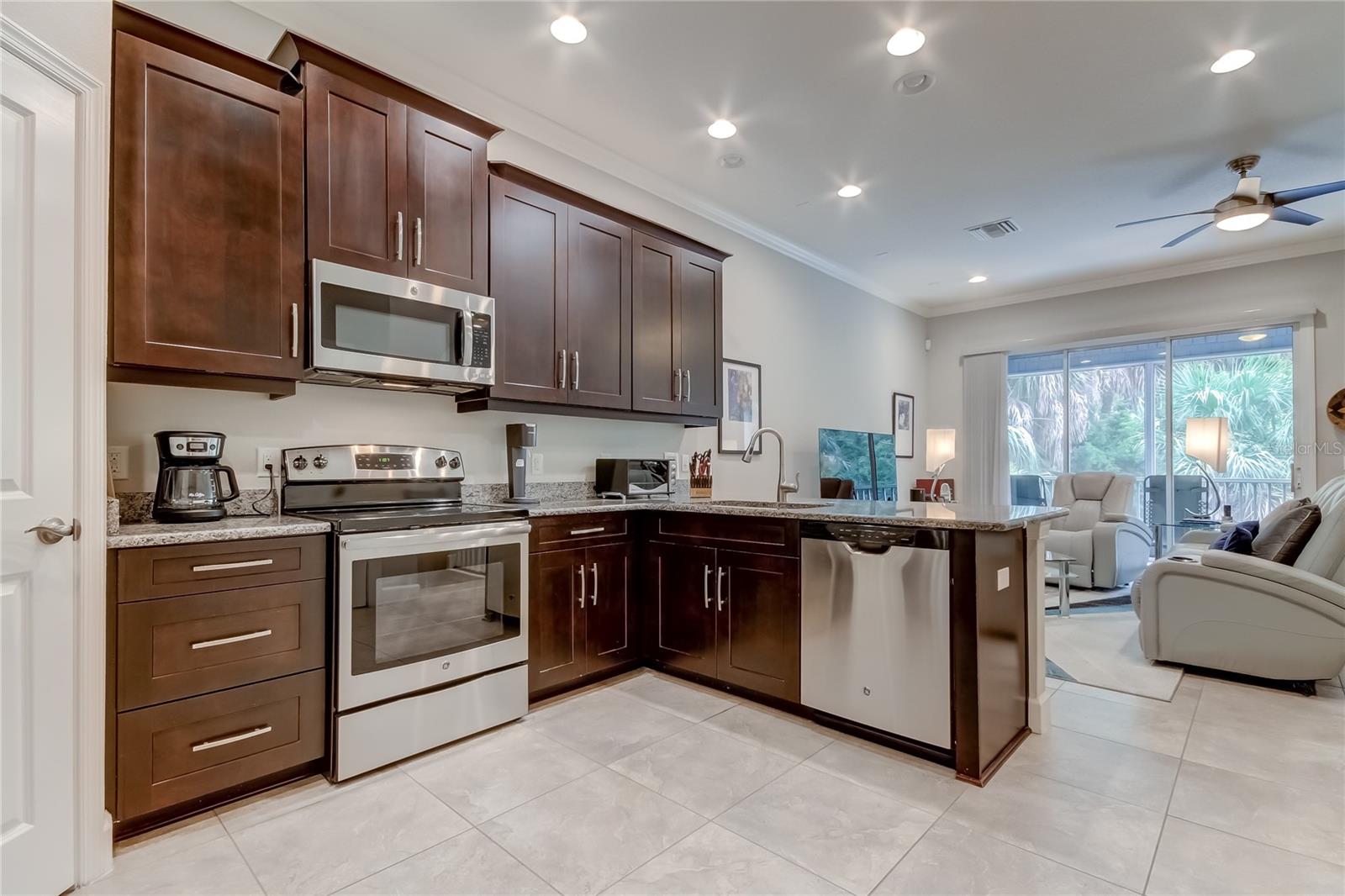 6008 ANCHORAGE WAY S #6008, ST PETERSBURG, FL, 33712