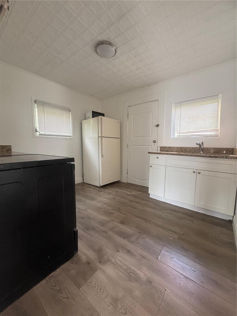 121 KENSINGTON AVE, DELAND, FL, 32724