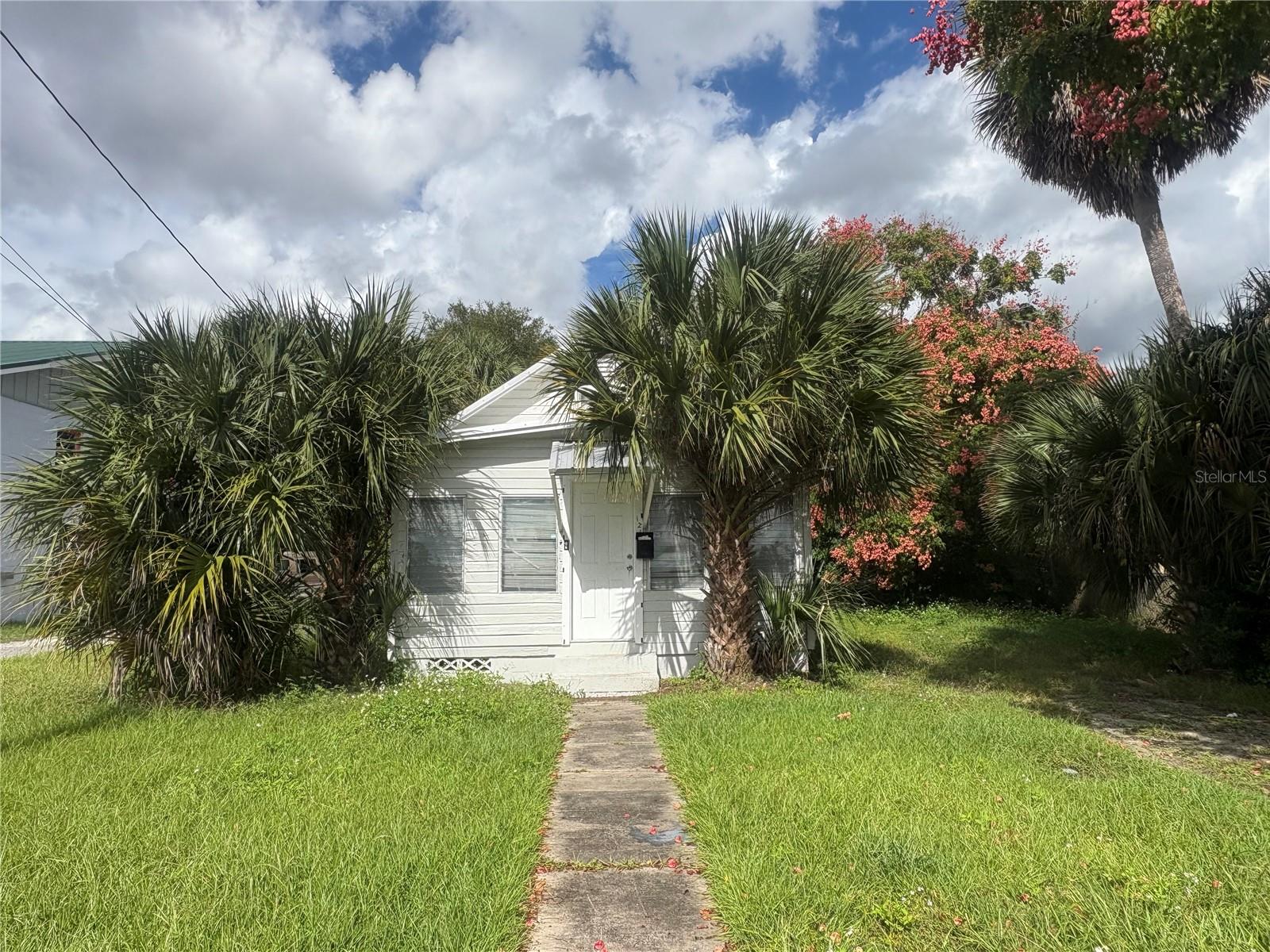 121 KENSINGTON AVE, DELAND, FL, 32724