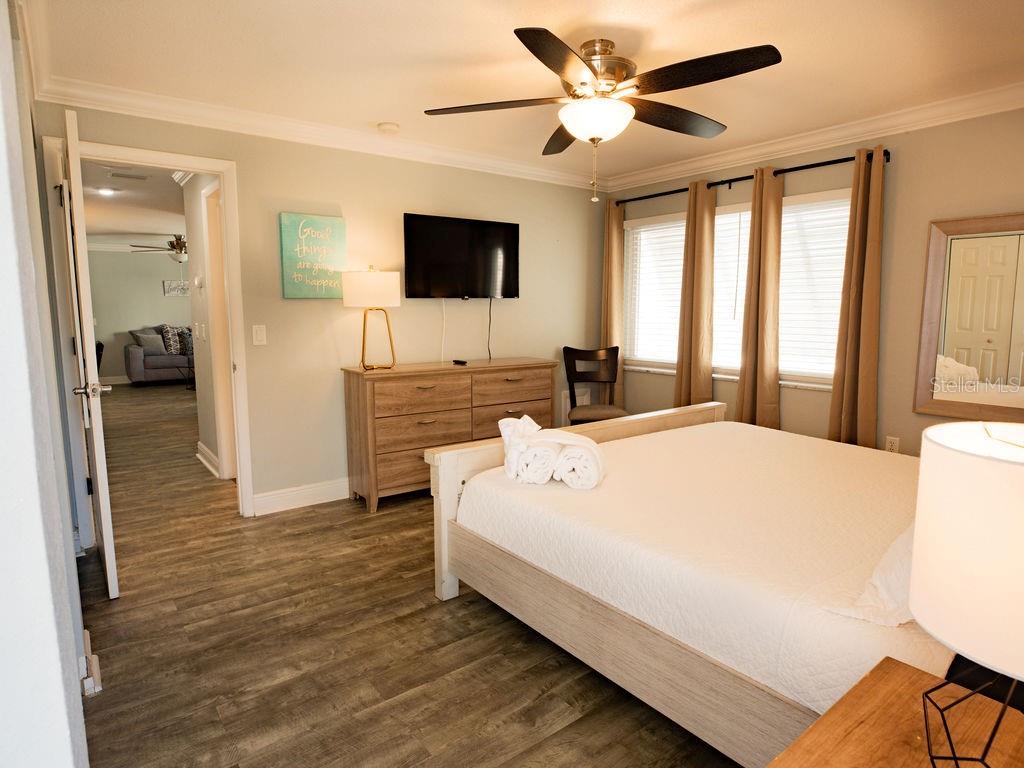 185 BRIGHTWATER DR #4, CLEARWATER BEACH, FL, 33767