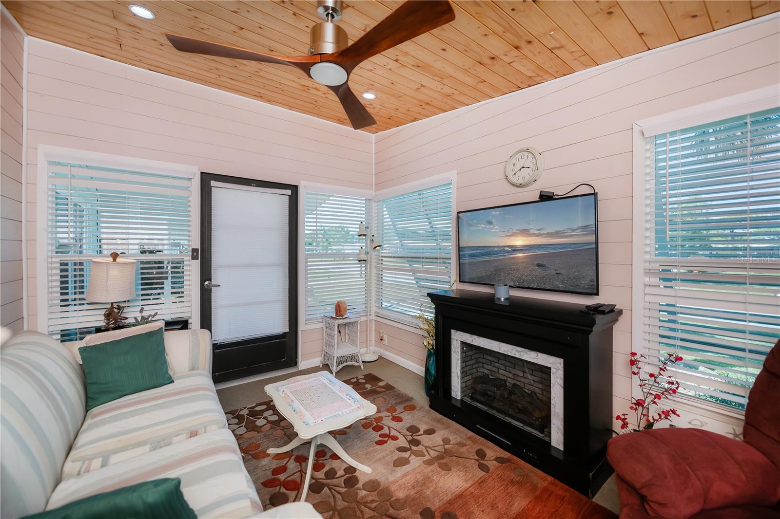 715 TANGERINE WOODS BLVD, ENGLEWOOD, FL, 34223