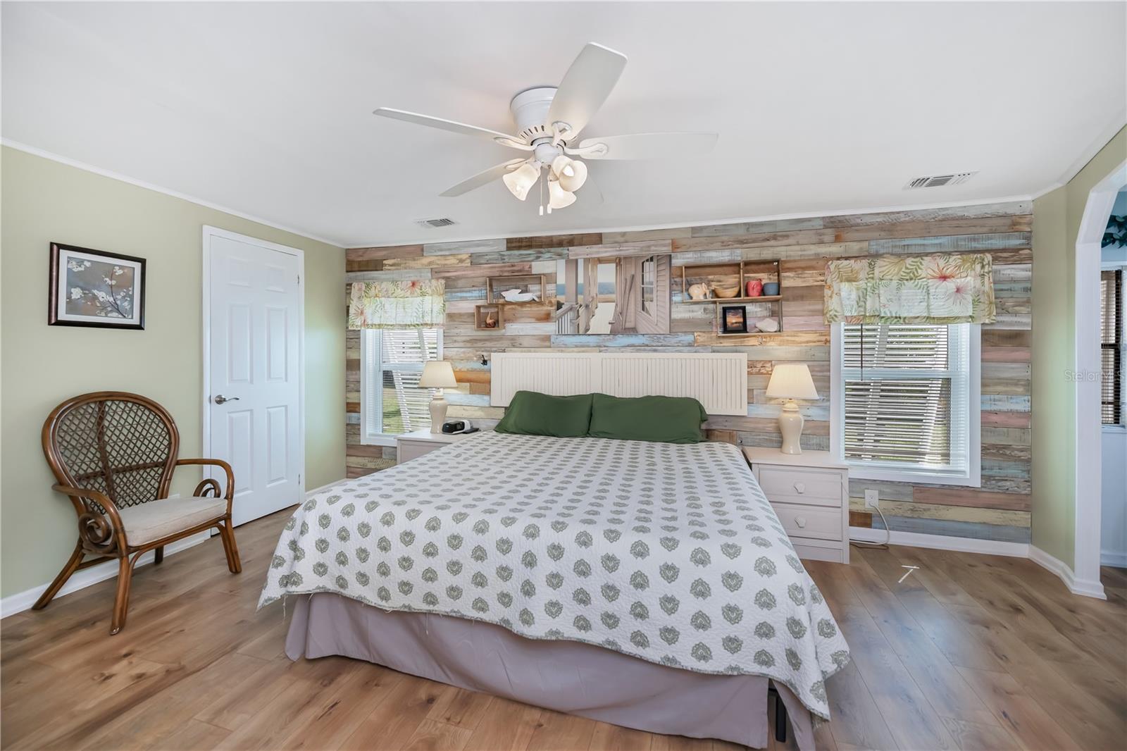 715 TANGERINE WOODS BLVD, ENGLEWOOD, FL, 34223