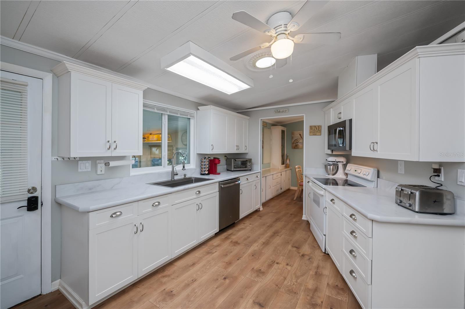 715 TANGERINE WOODS BLVD, ENGLEWOOD, FL, 34223