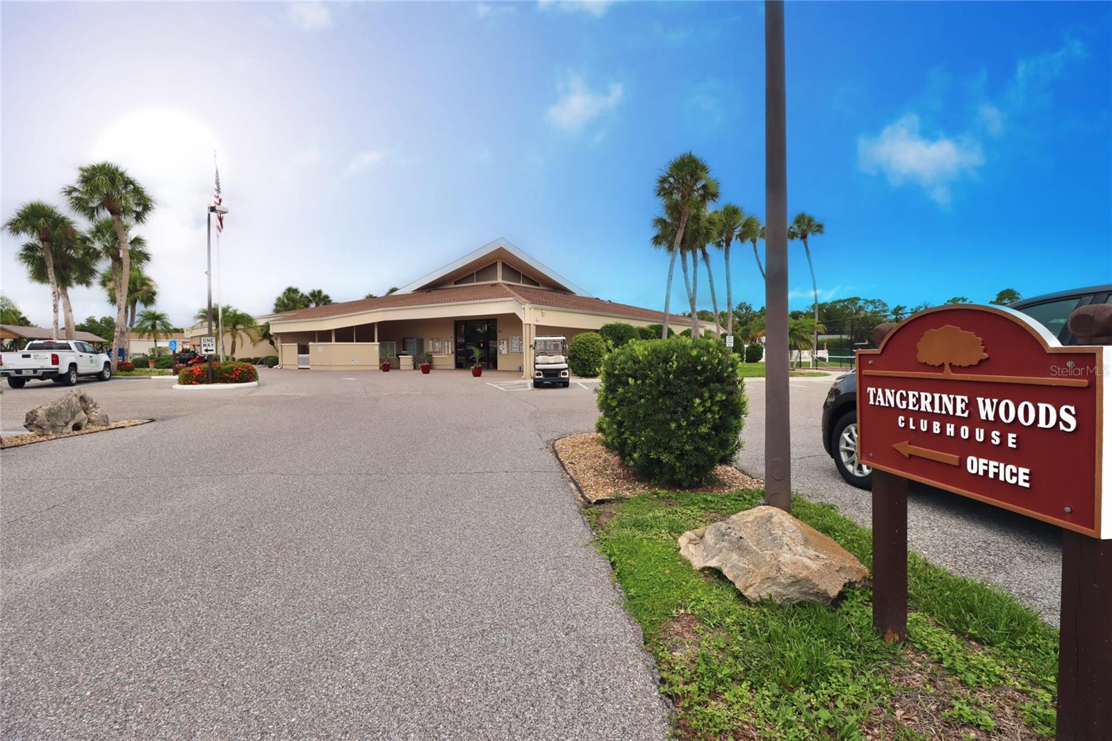 715 TANGERINE WOODS BLVD, ENGLEWOOD, FL, 34223