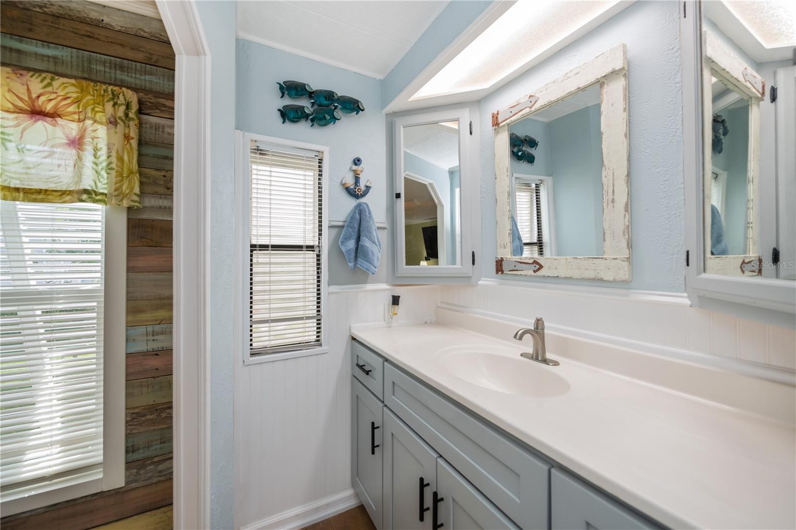 715 TANGERINE WOODS BLVD, ENGLEWOOD, FL, 34223