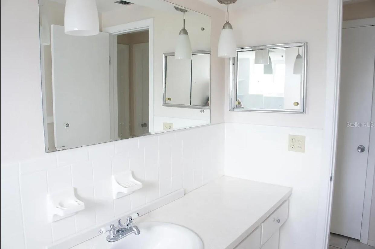 7608 CAMELOT RD, PORT RICHEY, FL, 34668