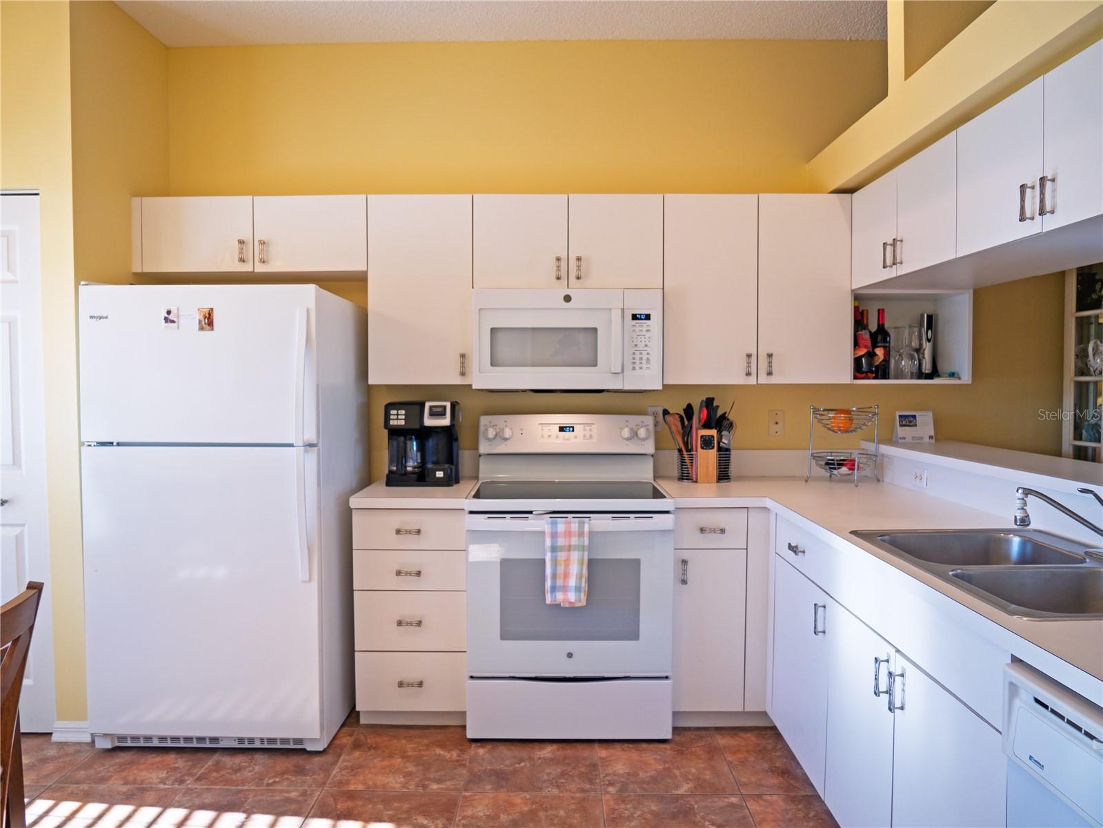 6401 99TH WAY N #15C, ST PETERSBURG, FL, 33708