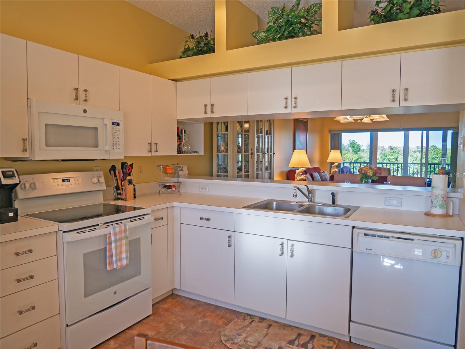 6401 99TH WAY N #15C, ST PETERSBURG, FL, 33708