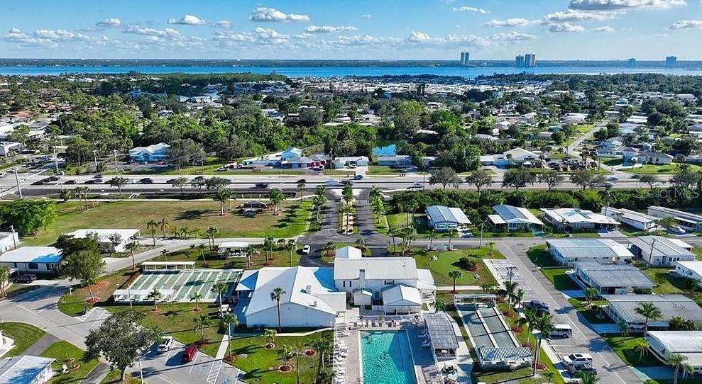 216 CAPTAINS WALK, NORTH FORT MYERS, FL, 33917