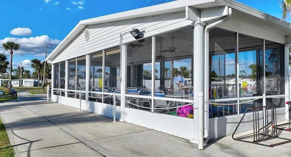 216 CAPTAINS WALK, NORTH FORT MYERS, FL, 33917