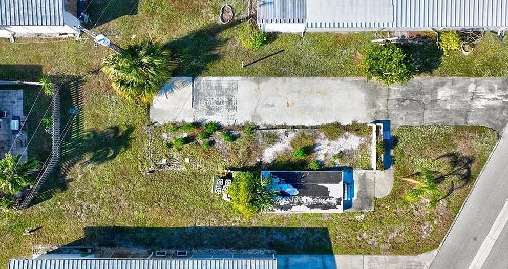 216 CAPTAINS WALK, NORTH FORT MYERS, FL, 33917