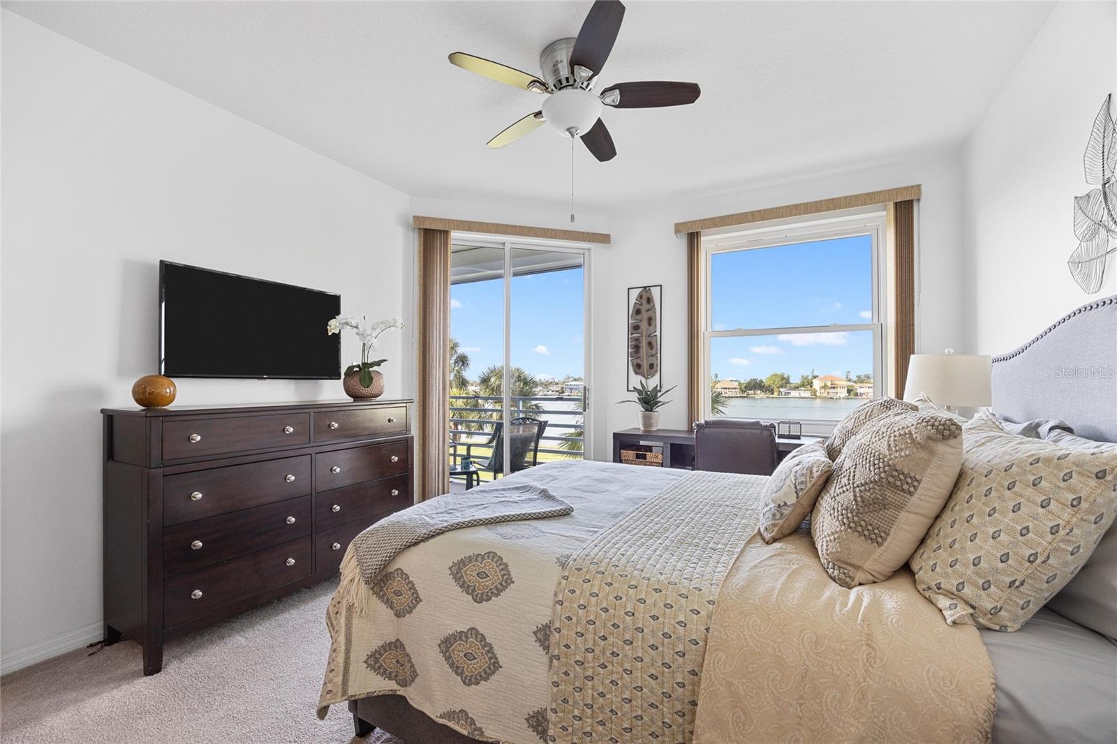 Master Bedroom veiw 2