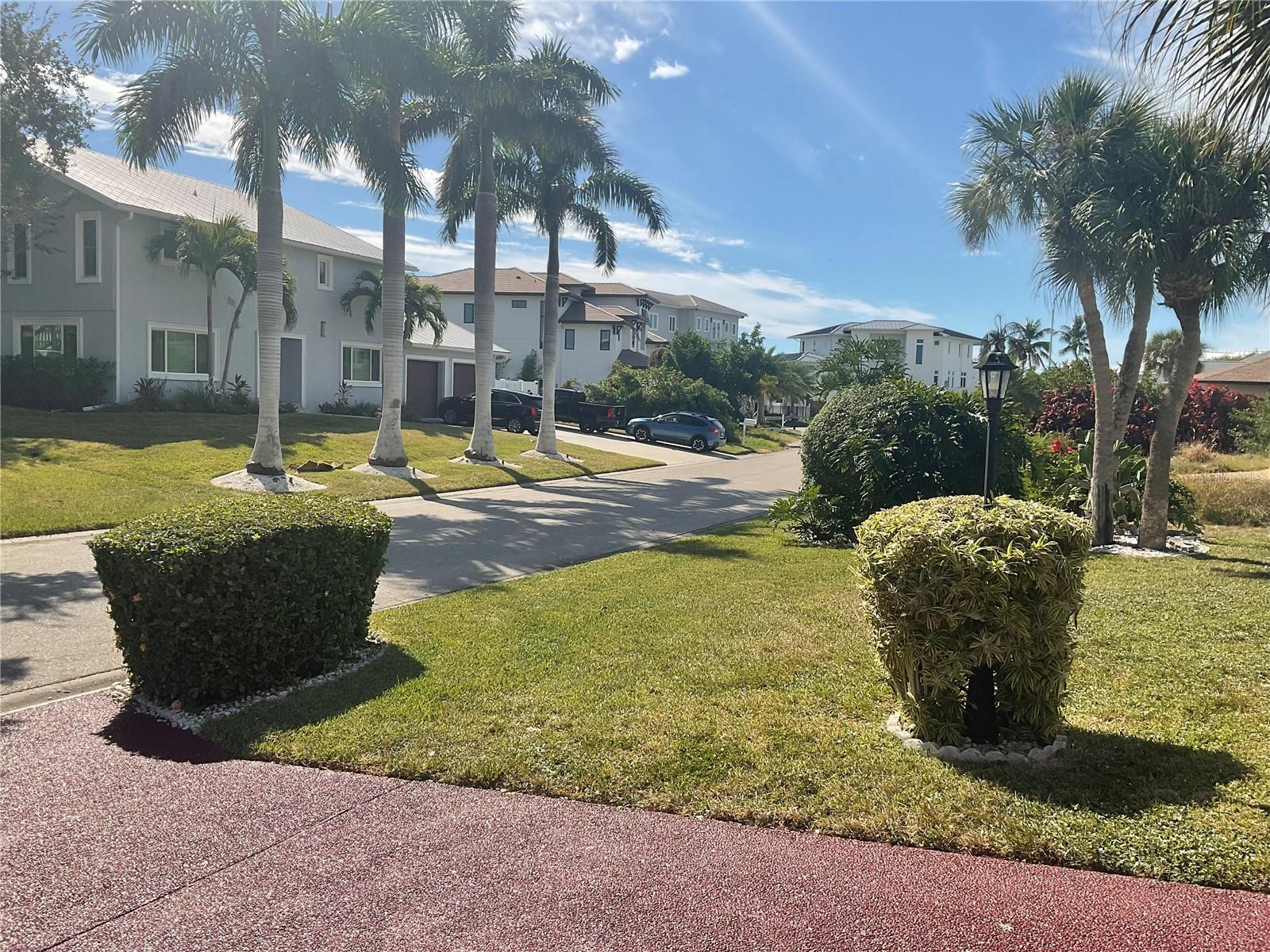 1635 BAYWINDS LN, SARASOTA, FL, 34231