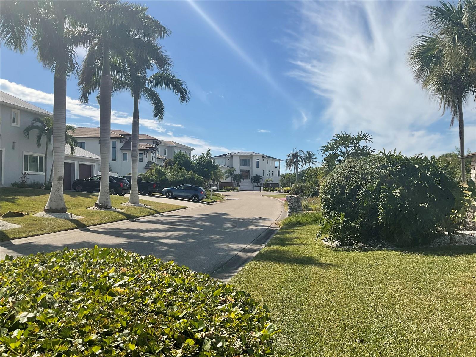 1635 BAYWINDS LN, SARASOTA, FL, 34231