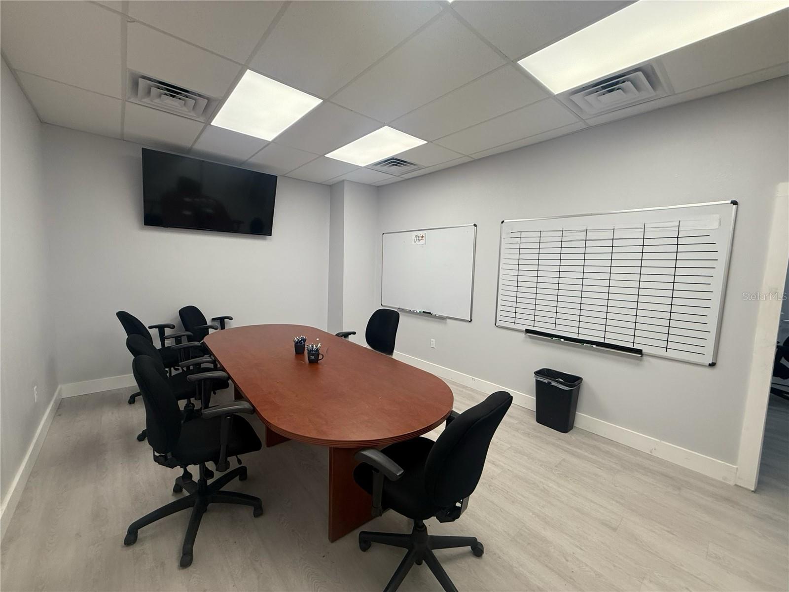 6860 28TH STREET CIR E, SARASOTA, FL, 34243