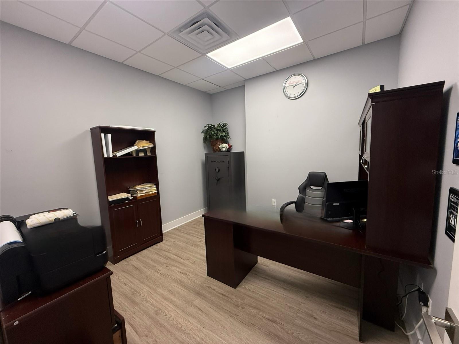 6860 28TH STREET CIR E, SARASOTA, FL, 34243