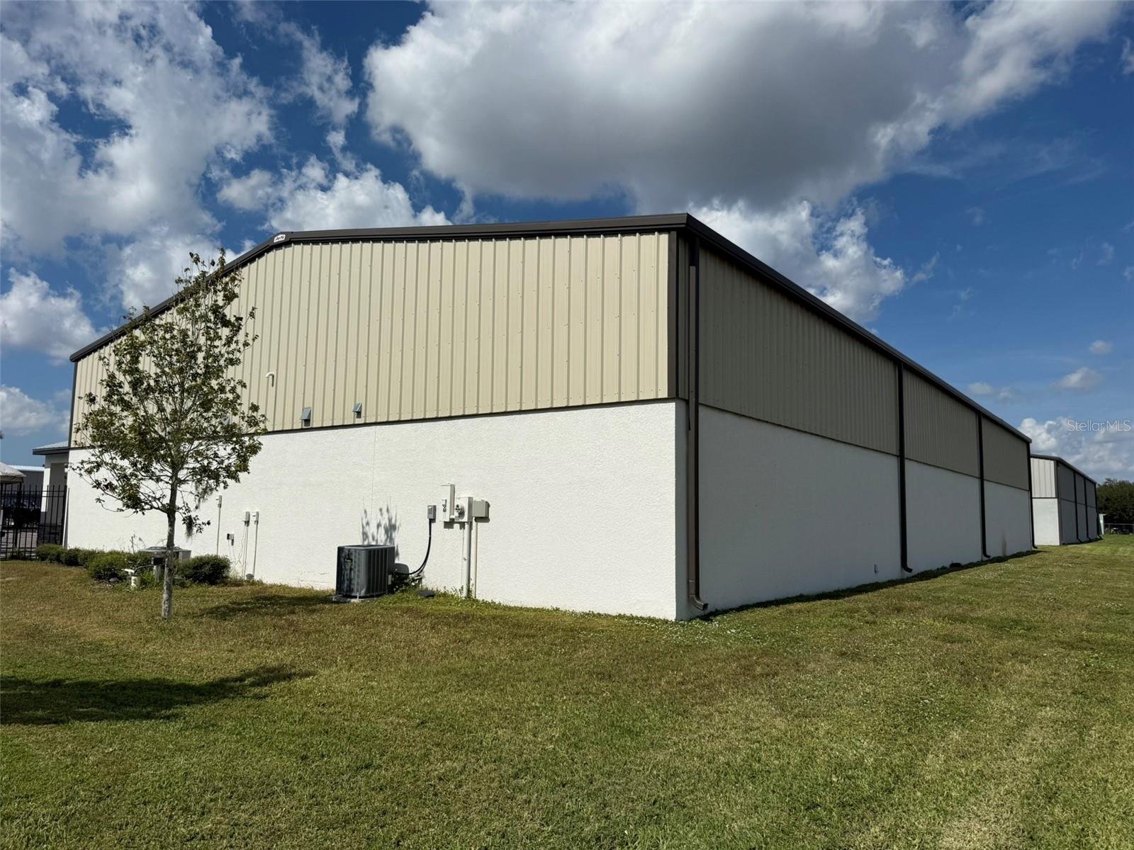 6860 28TH STREET CIR E, SARASOTA, FL, 34243