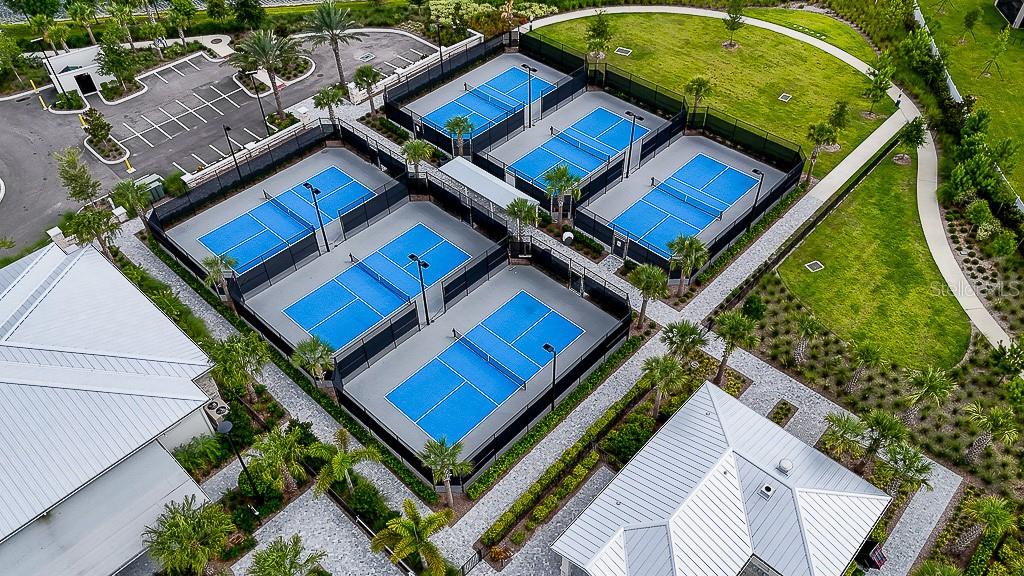 10367 BANYAN BREEZE BLVD, LAND O LAKES, FL, 34638