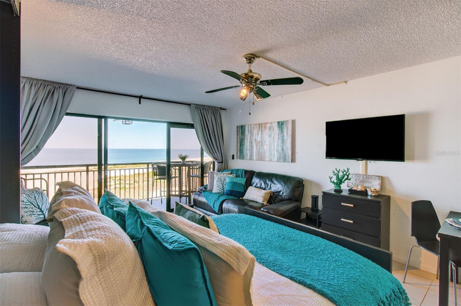 1270 GULF BLVD #705, CLEARWATER BEACH, FL, 33767