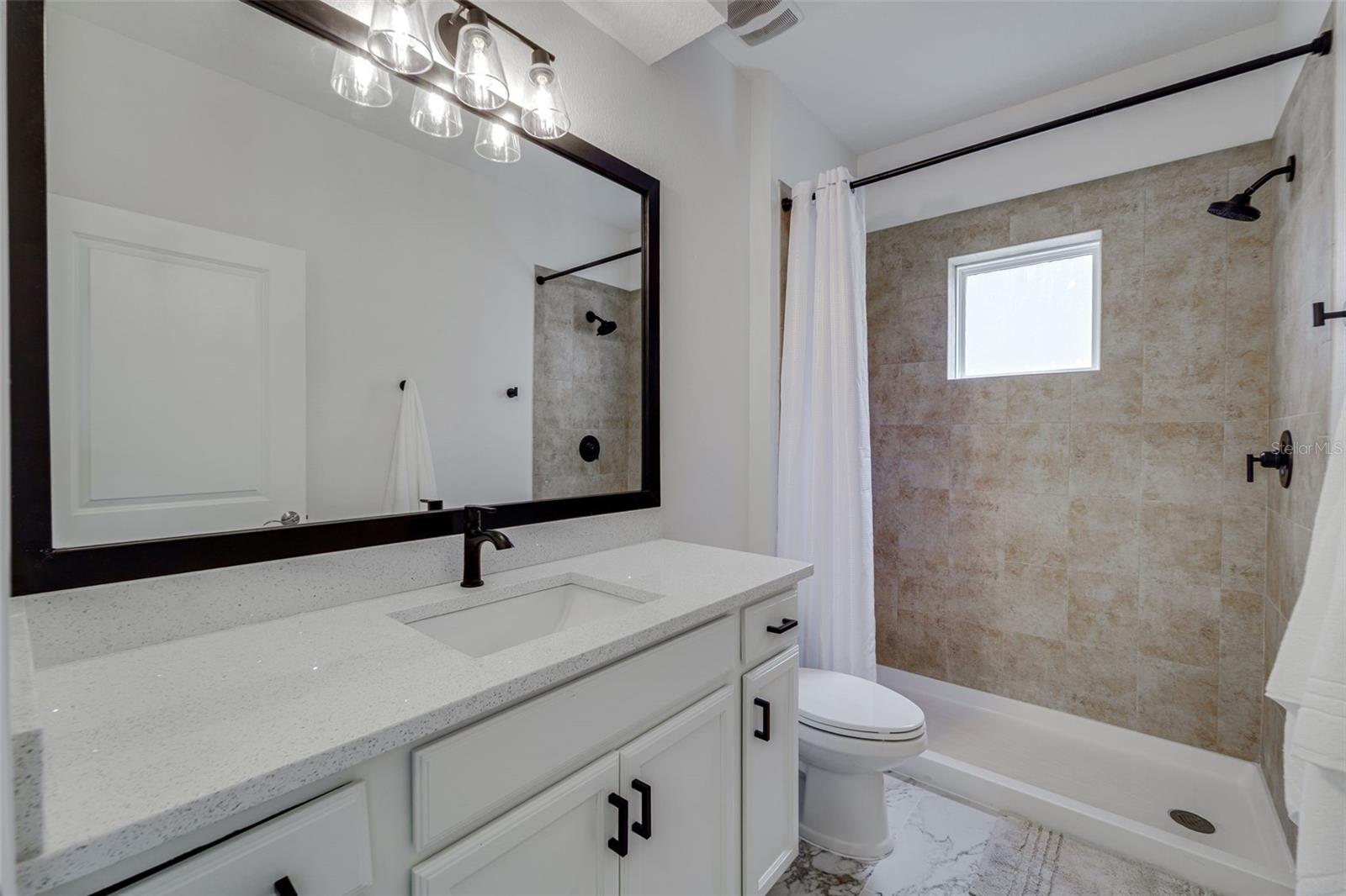 1933 W CHESTNUT ST, TAMPA, FL, 33607