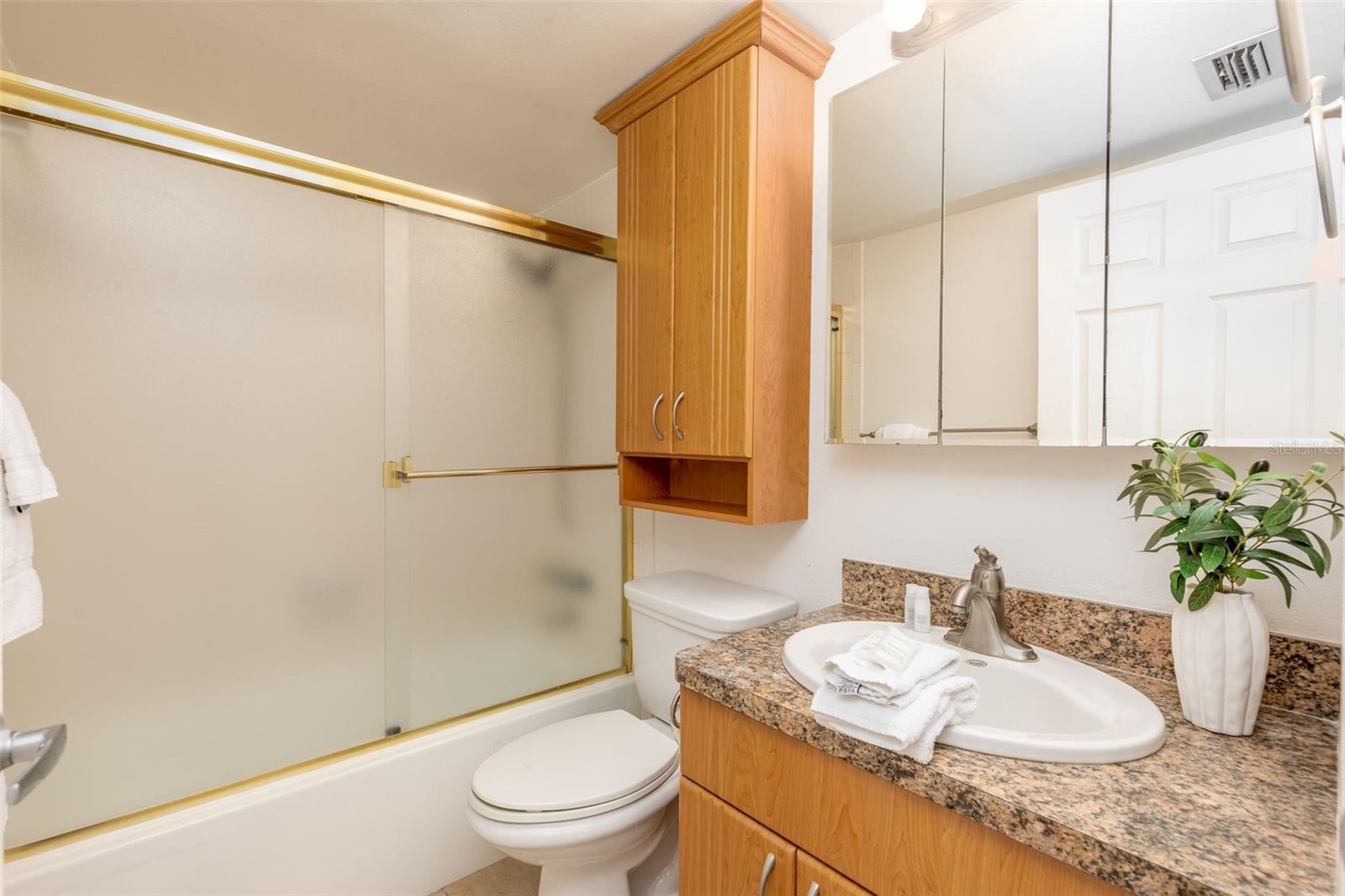 8470 W GULF BLVD #406, TREASURE ISLAND, FL, 33706