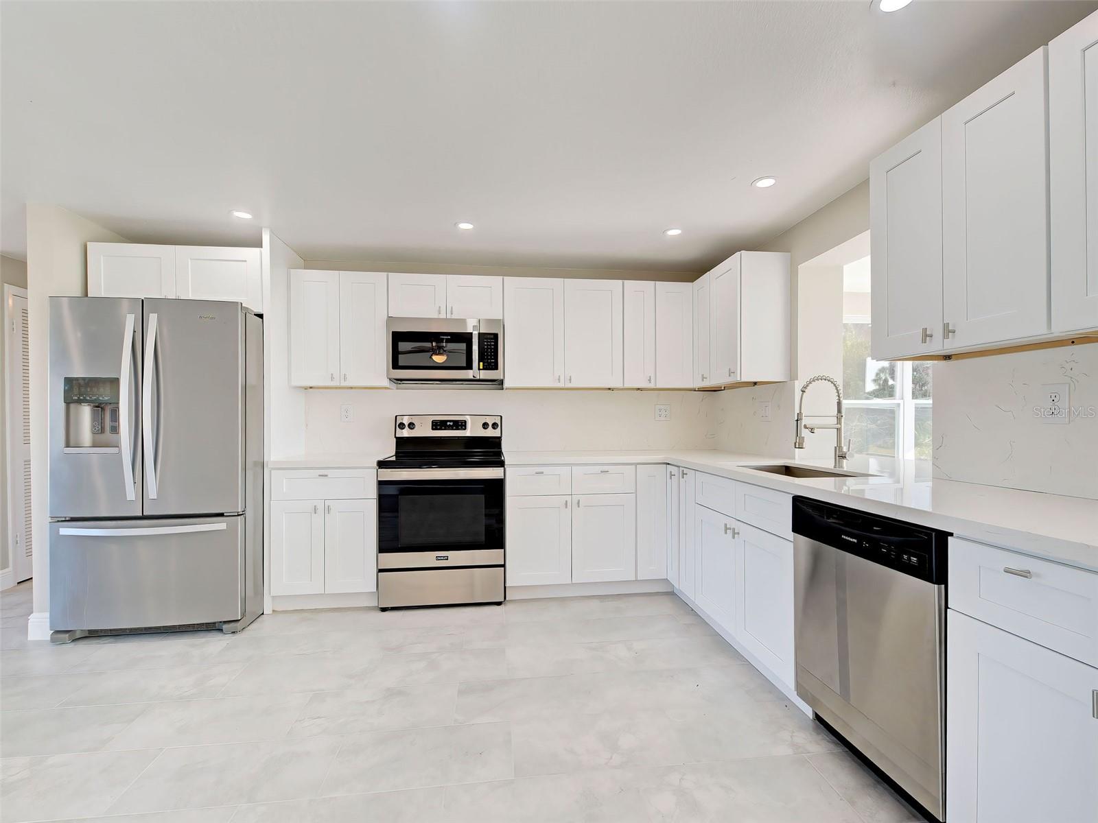 4342 EWING CIR, PORT CHARLOTTE, FL, 33948