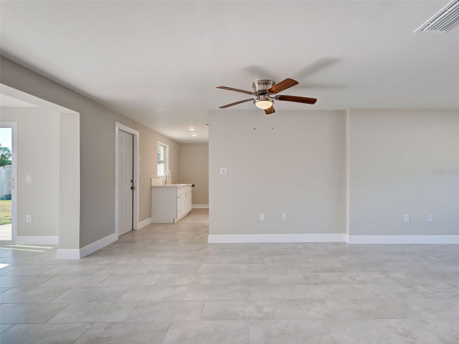 4342 EWING CIR, PORT CHARLOTTE, FL, 33948