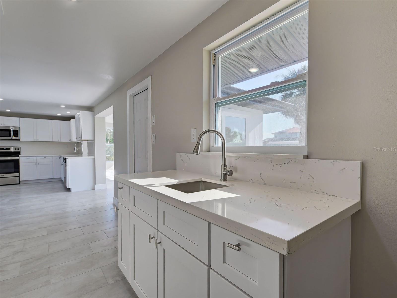 4342 EWING CIR, PORT CHARLOTTE, FL, 33948