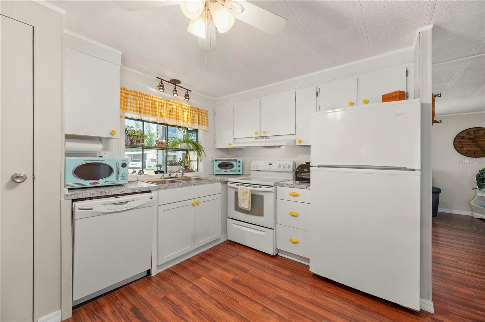 1000 KINGS HWY #60, PORT CHARLOTTE, FL, 33980