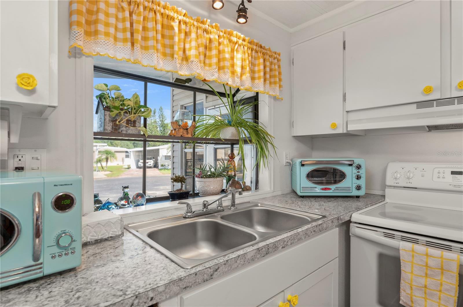 1000 KINGS HWY #60, PORT CHARLOTTE, FL, 33980