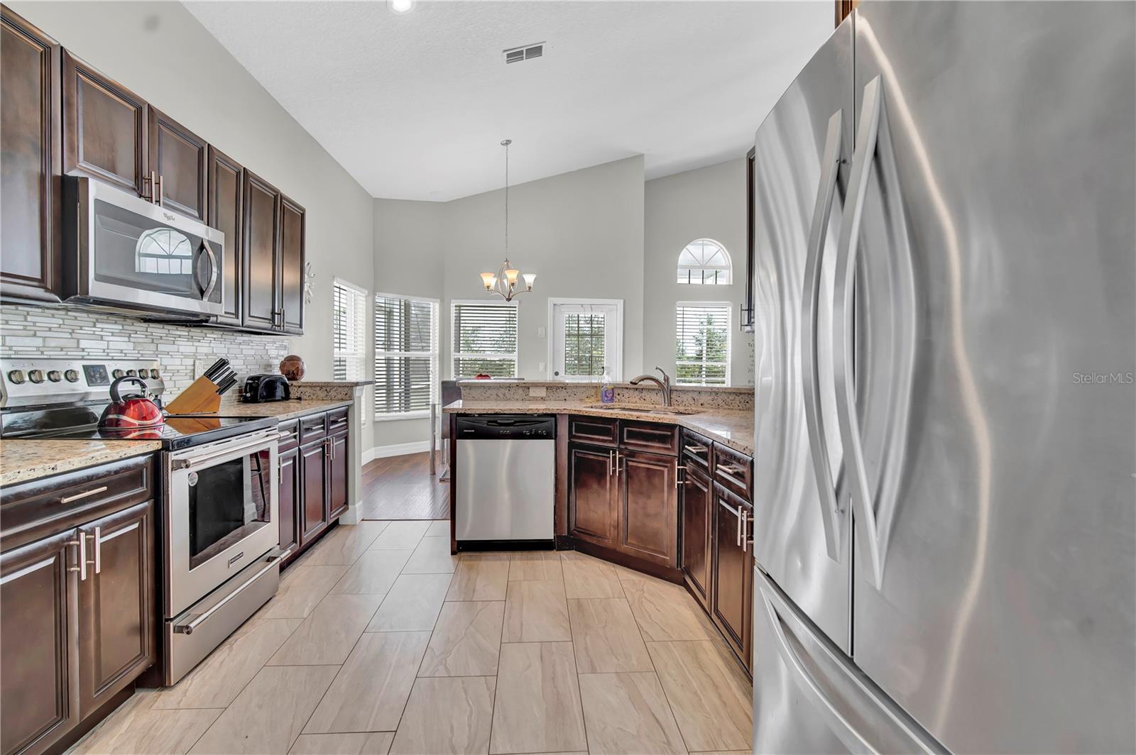 535 DOWNING CIR, DAVENPORT, FL, 33897