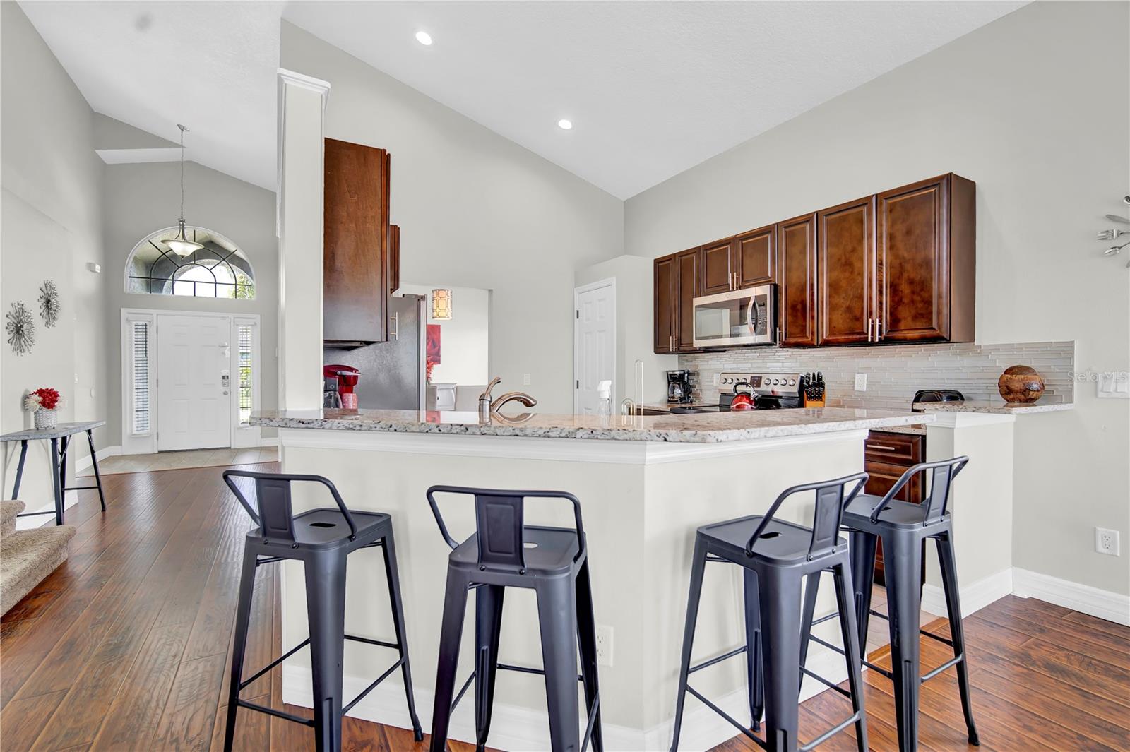 535 DOWNING CIR, DAVENPORT, FL, 33897