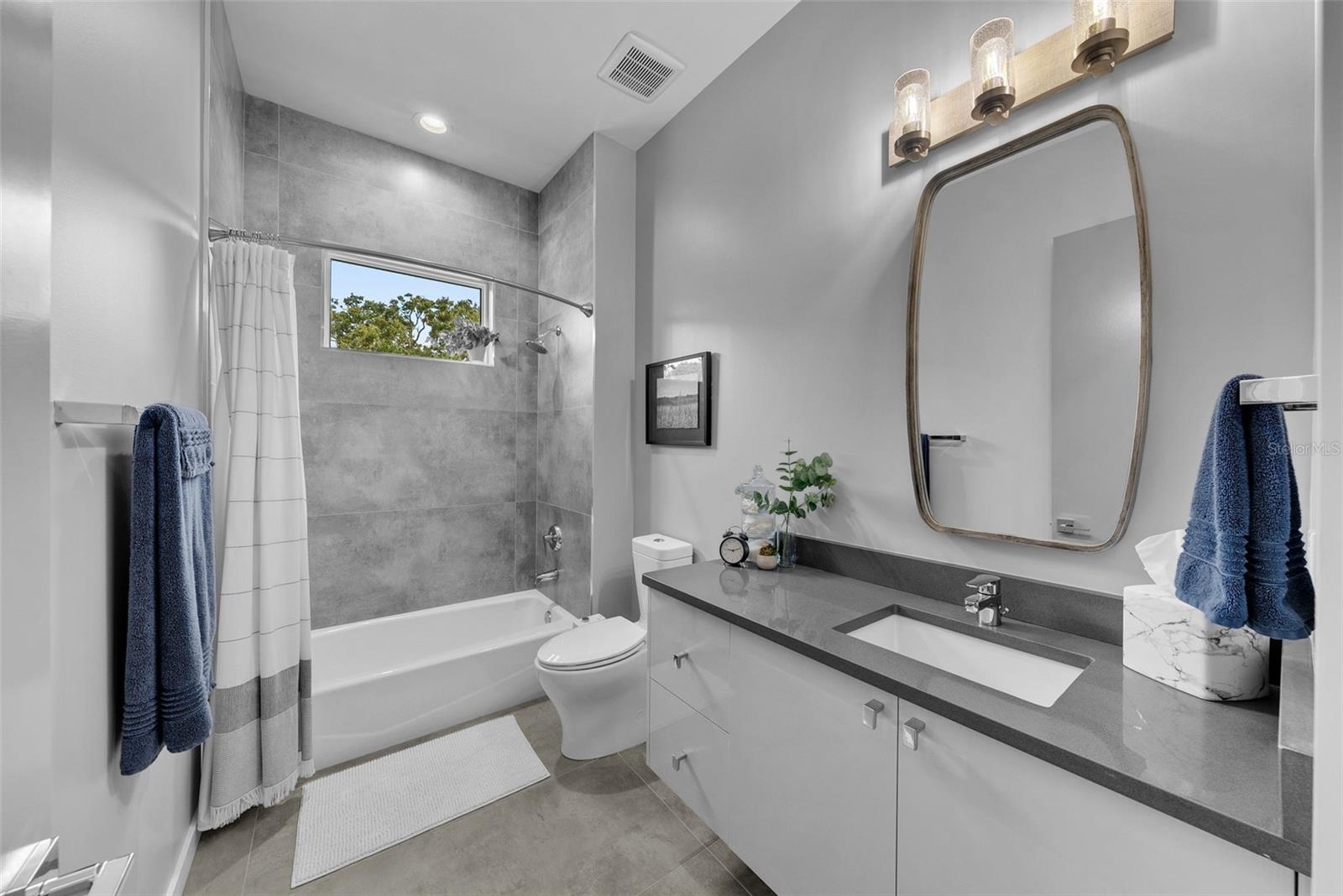 3624 S GARDENIA AVE, TAMPA, FL, 33629