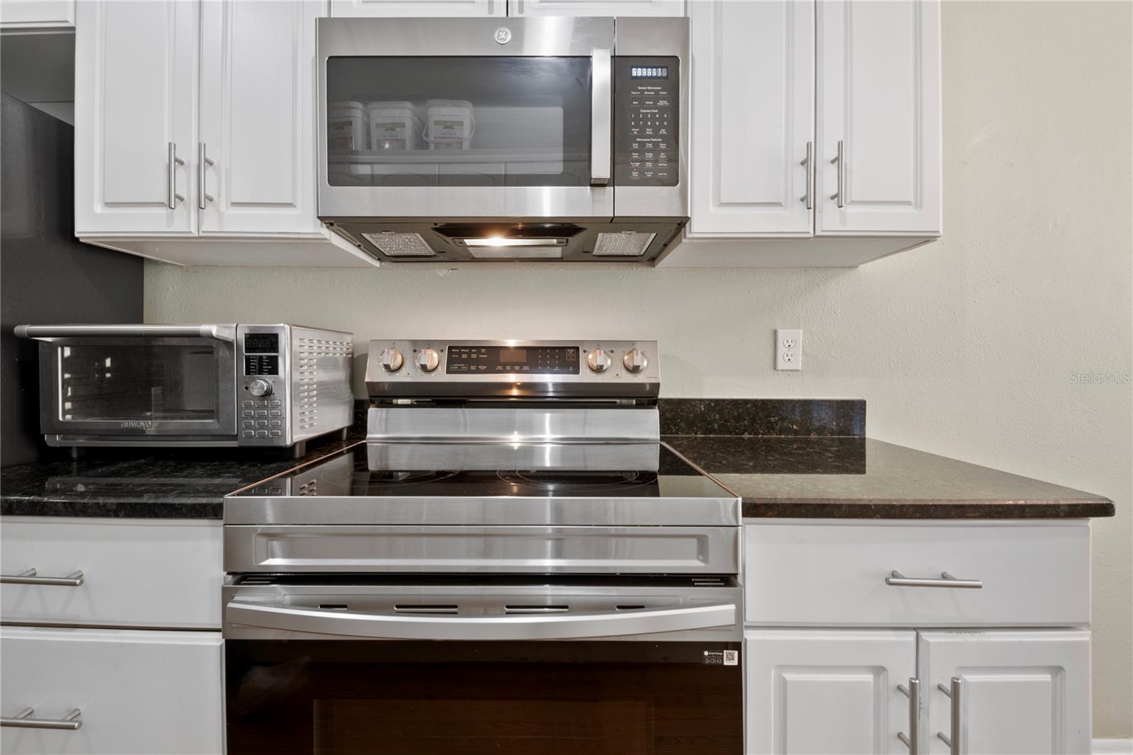 10006 87TH ST, SEMINOLE, FL, 33777