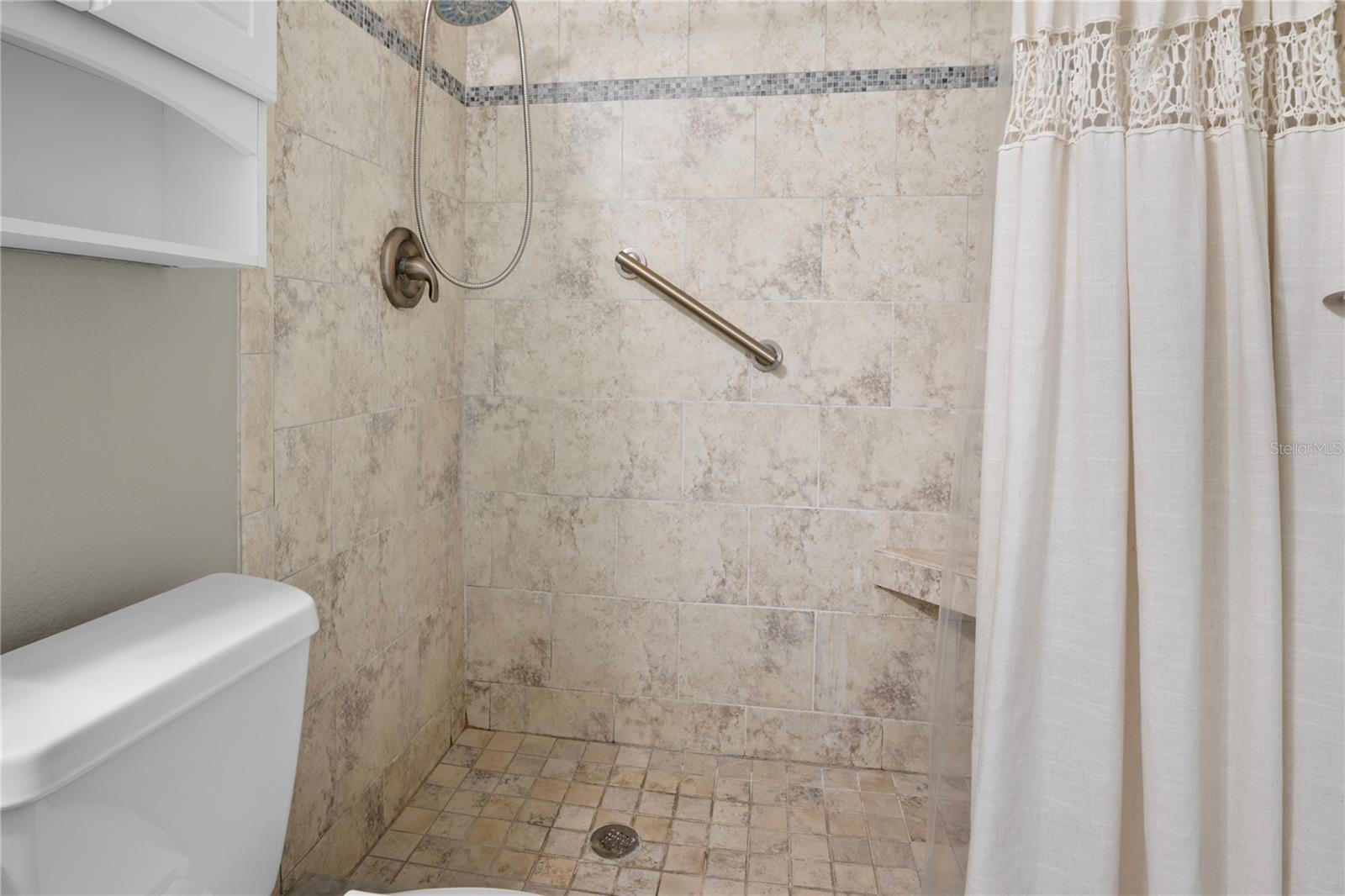 10006 87TH ST, SEMINOLE, FL, 33777