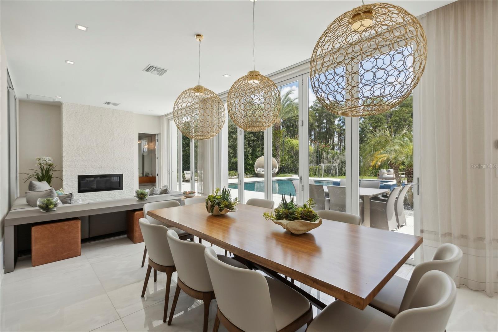 O6356355 Property Photo