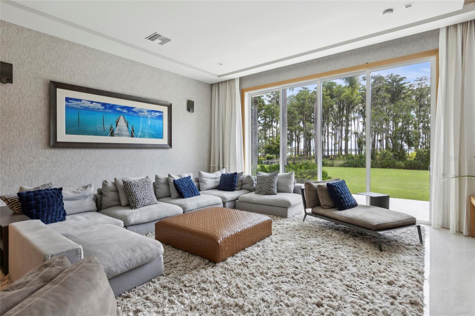 O6356355 Property Photo