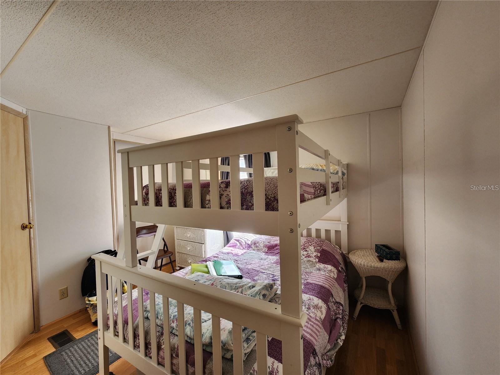 TB8442836 Property Photo