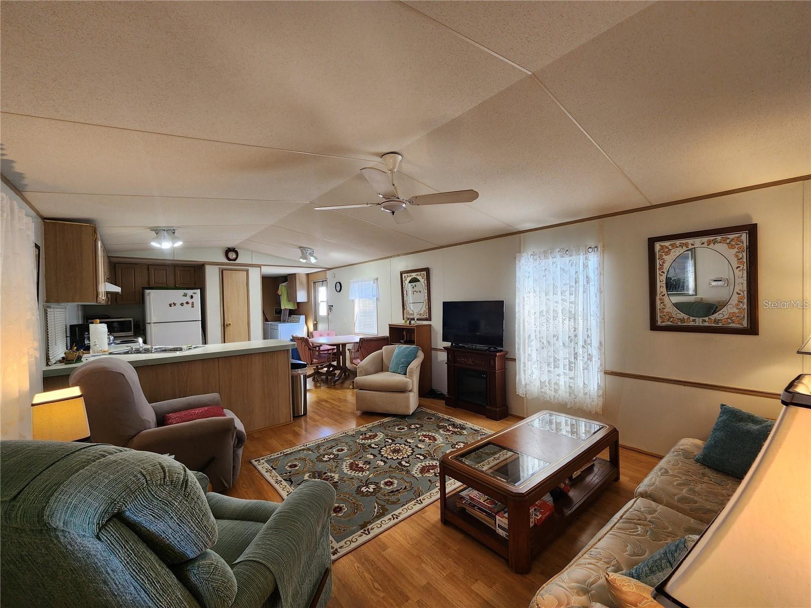 TB8442836 Property Photo