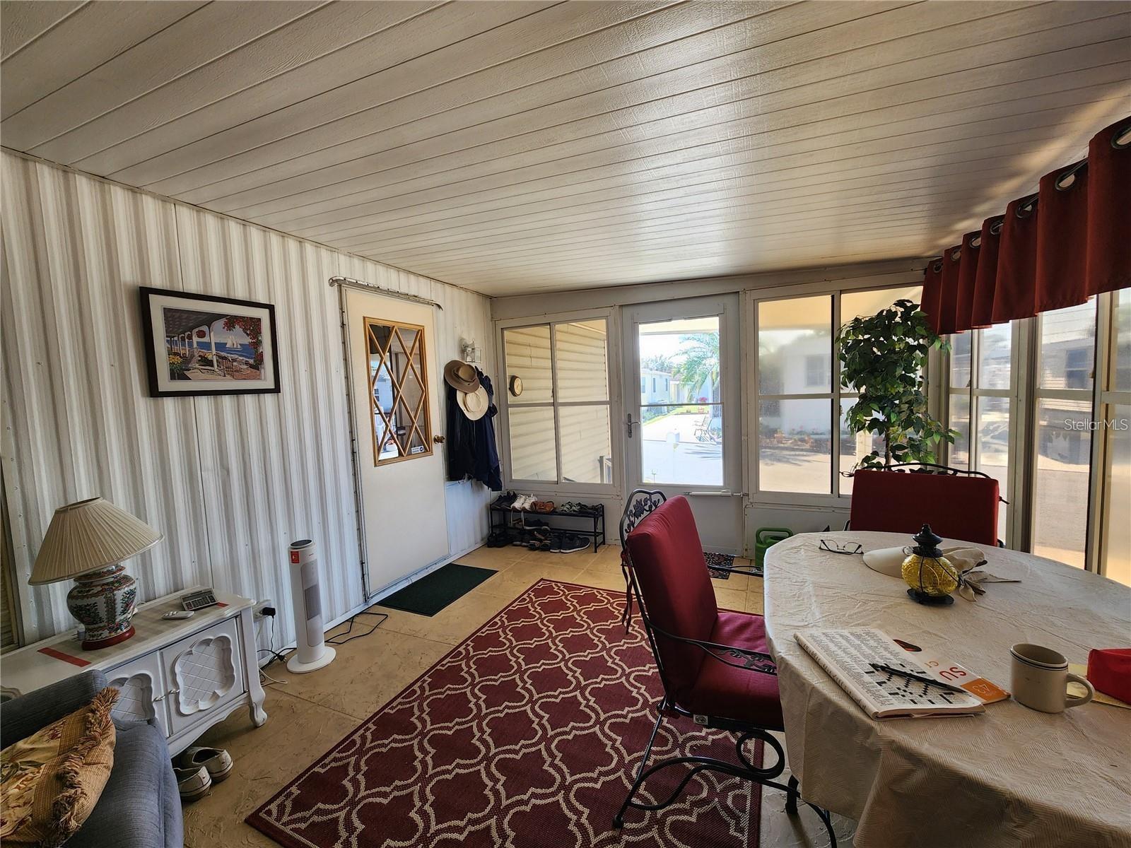 TB8442836 Property Photo