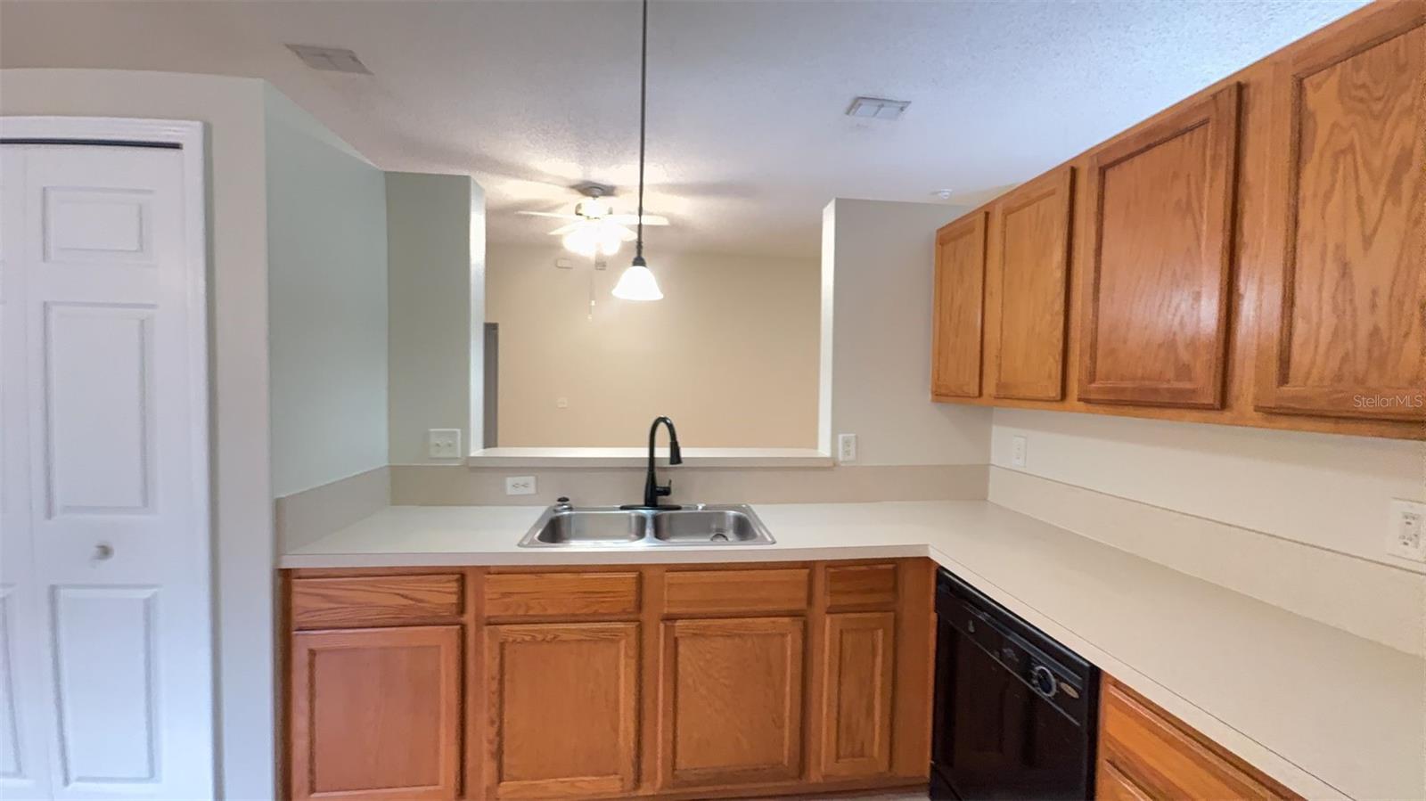 13 SLEEPY HOLLOW TRL, PALM COAST, FL, 32164