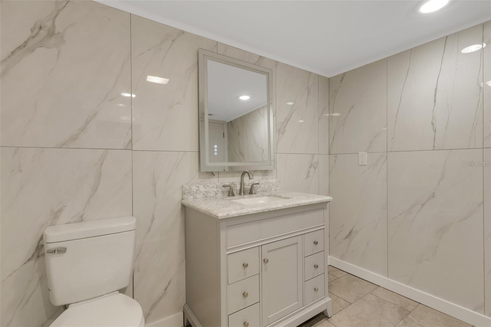 2319 BENEVA TER #2284, SARASOTA, FL, 34232