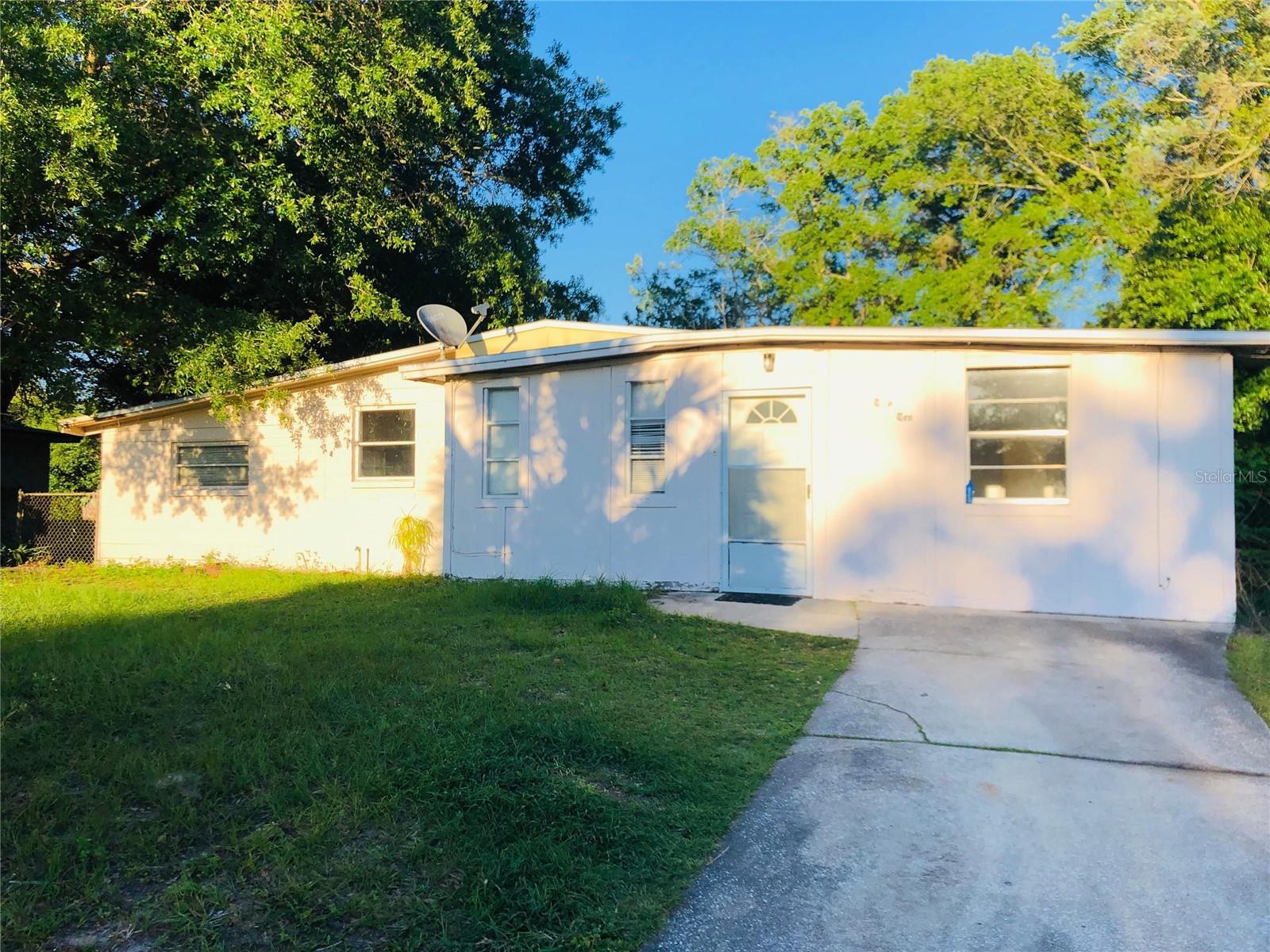 210 LEE DR, ORANGE PARK, FL, 32073